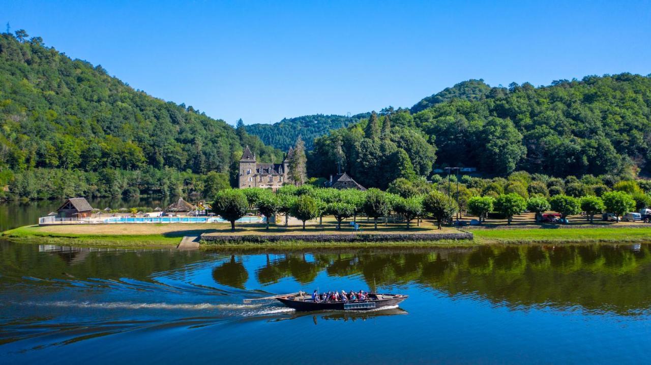 Camping Le Chateau Du Gibanel Saint-Martial-Entraygues Екстер'єр фото