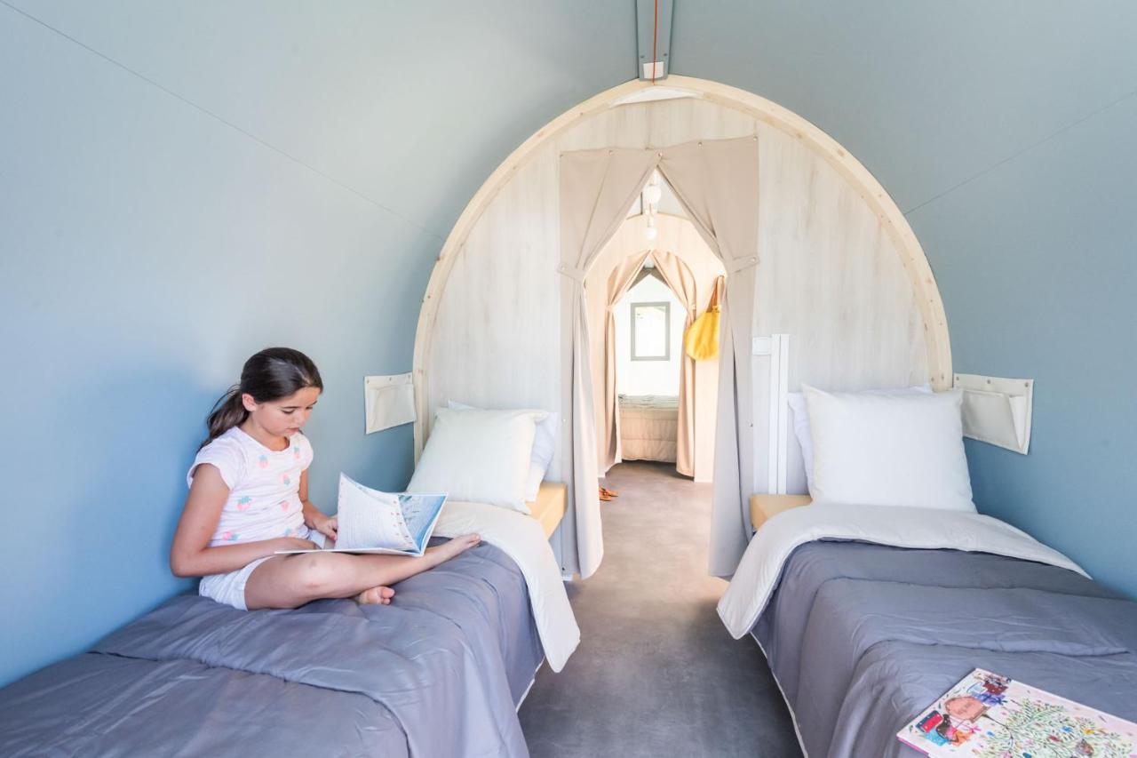 Camping Le Chateau Du Gibanel Saint-Martial-Entraygues Екстер'єр фото